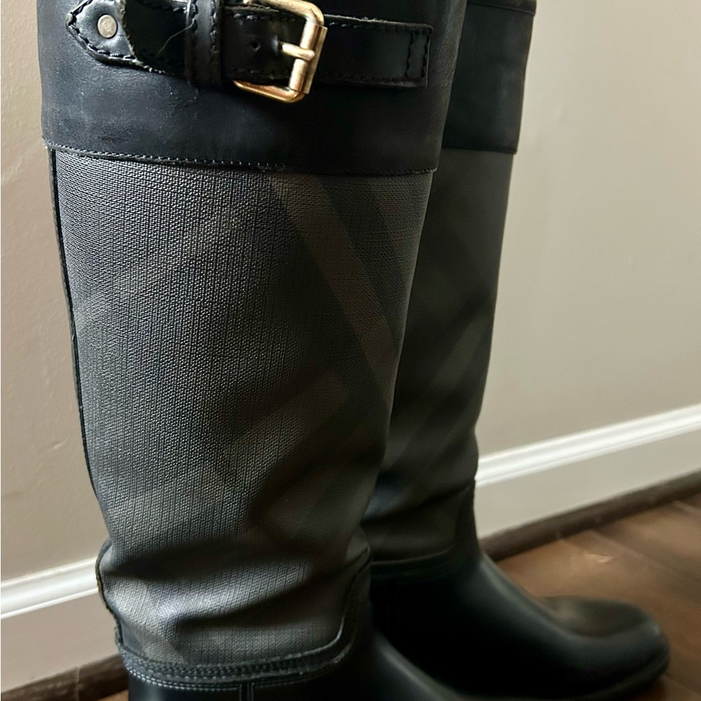 Burberry Black Knee-High Boots - Picture 4 of 5